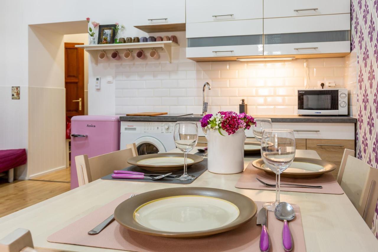Elegant Coziness Appartement Boedapest Buitenkant foto