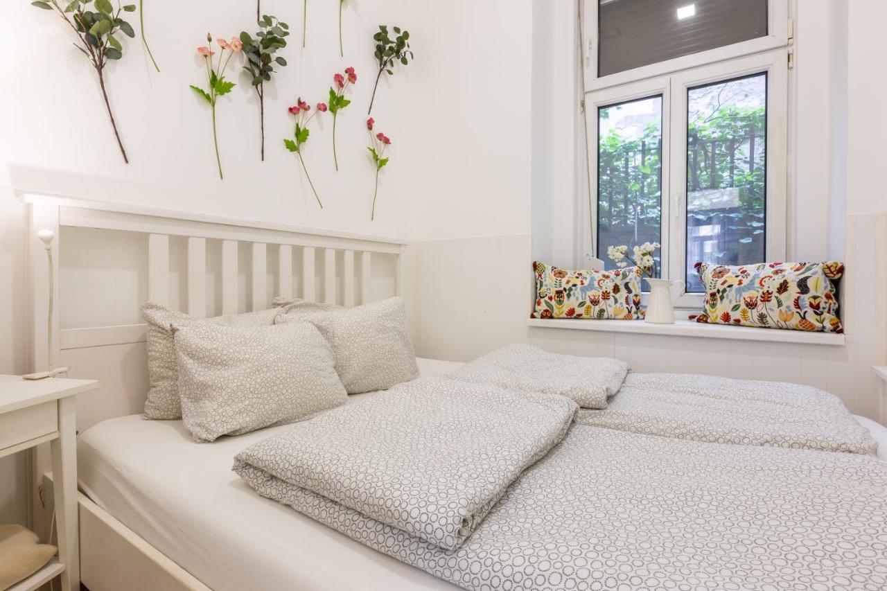 Elegant Coziness Appartement Boedapest Buitenkant foto